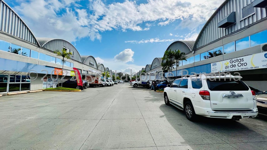 Warehouse for Sale in Tocumen Panamá Province 07107